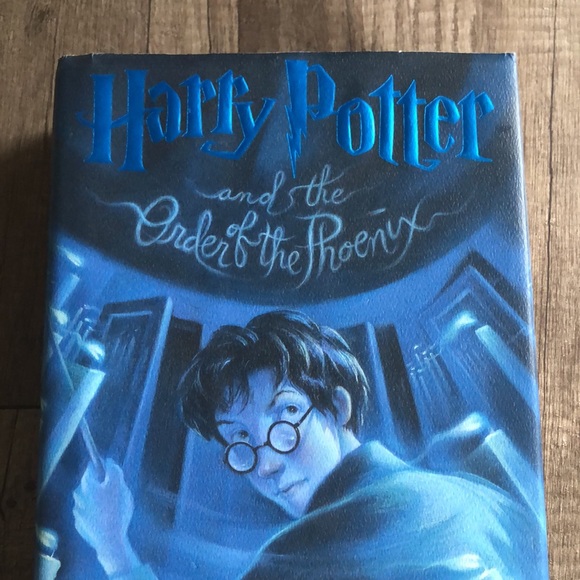 Harry Potter and the Order of the Phoenix 2003 Edition - Picture 2 of 9